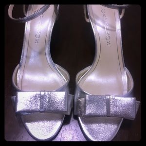 Caparros kitten heels